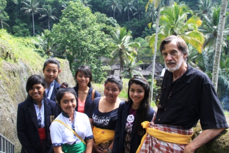 School kids we meant at a temple wanted to practice English. 