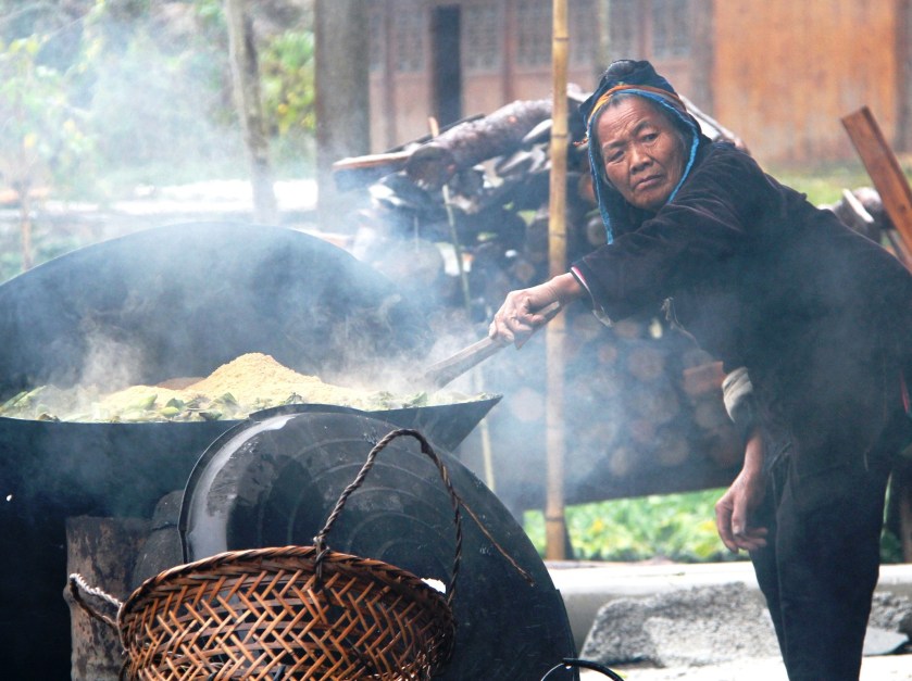 Stirring the pot in Huanggang 